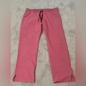 FIGS Kade Scrub bottom in Rose Quartz